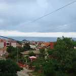Petrovi Guest house *